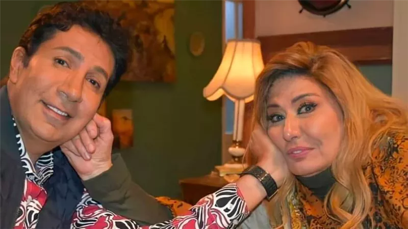 سهير رمزي تجسد شخصية والدة هاني رمزي وتورطه في مشاكل كوميدية خلال أحداث مسلسل القاتل الذي أحبني