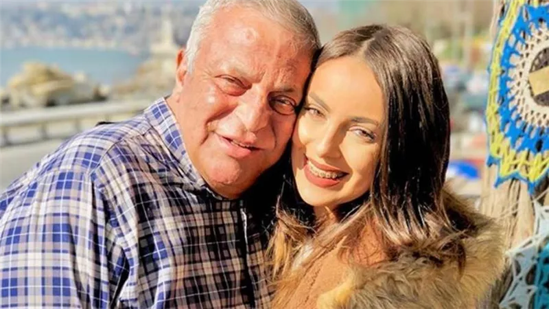 وفاة والد إسراء عبد الفتاح زوجة حمدي الميرغني وتشييع الجنازة غدًا