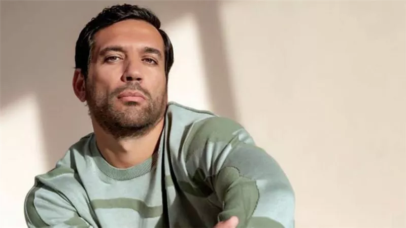 حسن الرداد يستقبل 2022 بفيلم تحت تهديد السلاح ومسلسل بابلو ومسرحية نص الليل
