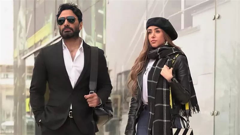 تامر حسني ينشر صور من كواليس فيلمه الجديد بحبك : هنقدم الضحك في إطار رومانسي