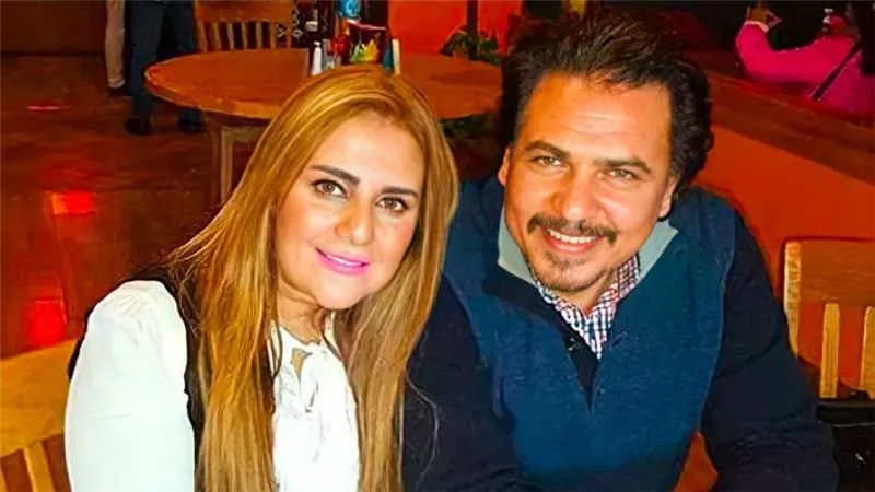 رانيا محمود ياسين تعلن إصابة زوجها محمد رياض بـ كورونا : التقط العدوى منى ويتلقى العلاج في المنزل