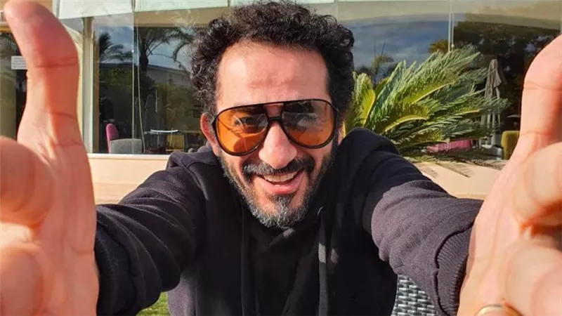 أحمد حلمي لـ خبر أبيض : فيلمي القادم غير كوميدي وأبحث عن فكرة مختلفة