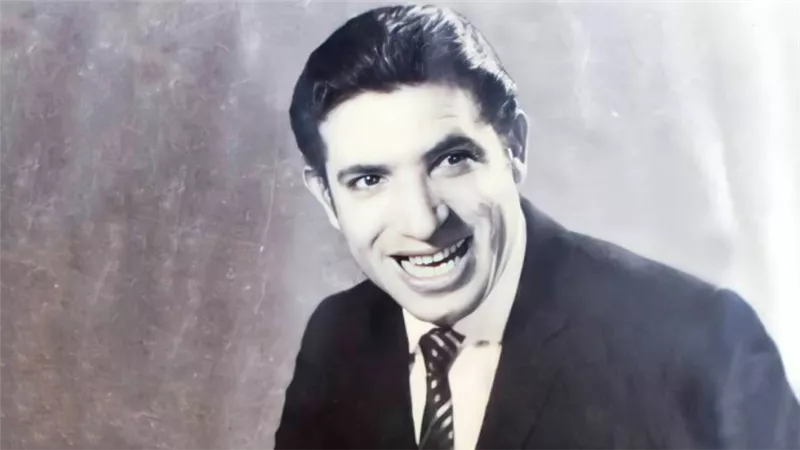 ذكرى محمد عوض .. فشل فى تحقيق حلمه بأن يكون ضابط بحرى وتطوع لنقل الطعام للجنود على الجبهة بعد النكسة