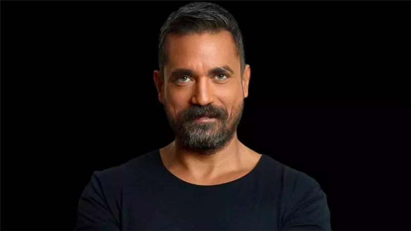 آخرها مسلسل الطبال .. أمير كرارة يعود للدراما الشعبية بـ سوق الكانتو رمضان 2023