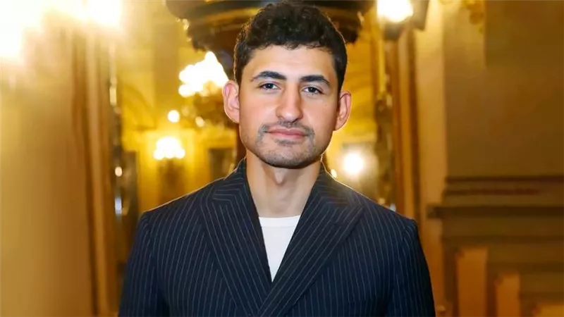 أمير المصري يعاني من التوحد فى مسلسله الجديد المرسى والعرض على منصة شاهد