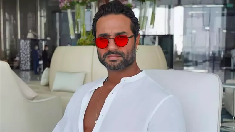 كريم فهمي : طرح فيلم أنا لحبيبي في الشتاء المقبل أما مسلسل أزمة منتصف العمر فيعرض في أكتوبر