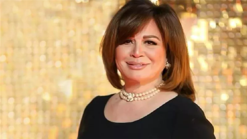 إلهام شاهين : رفضت مقابلة محمد مرسي لأنى لم أعترف به كرئيس وقفلت للإخوان قناة وسجنت لهم شيخ
