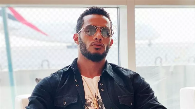 محمد رمضان أب يعاني من ظروف صعبة بسبب مرض ابنه في فيلمه الجديد ع الزيرو