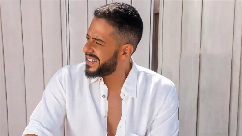 أغنية قلبي حبك لـ محمد حماقي تقترب من نصف مليون مشاهدة بعد طرحها بساعات