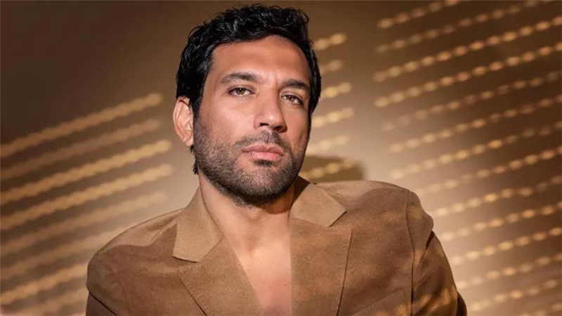 خاص .. الذباب الأزرق اسم مسلسل حسن الرداد الجديد رمضان 2023