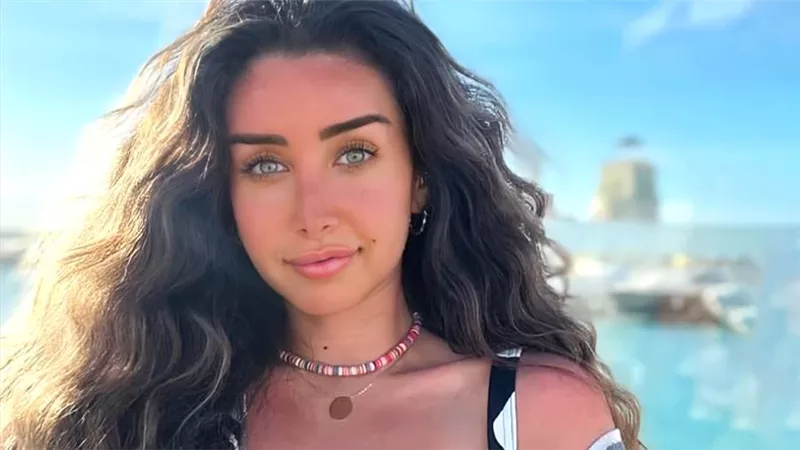 مستر إكس وبعض ساعات فى يوم ما وسيب وأنا أسيب .. 3 أعمال فنية تنتظرها هنا الزاهد 