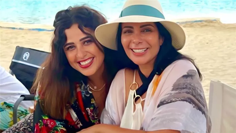 بالفيديو : أصدقاء العمر .. مني وياسمين من رمضان 2021 إلى رمضان 2023