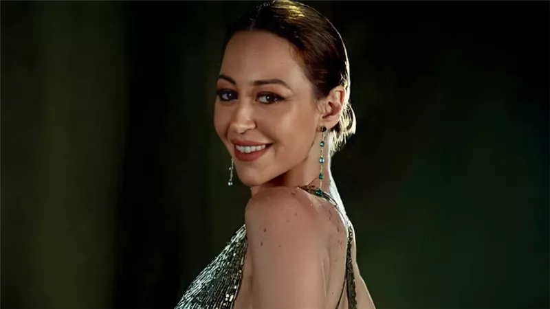 منة شلبي اسمها شريفة وتحاول علاج والدتها من الإدمان ضمن أحداث مسلسل تغيير جو رمضان 2023