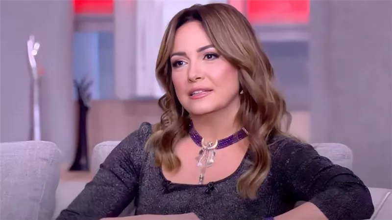 ريهام عبدالغفور : تخوفت من تقديم مسلسل أزمة منتصف العمر واعتبره من أحب الأعمال إلى قلبي