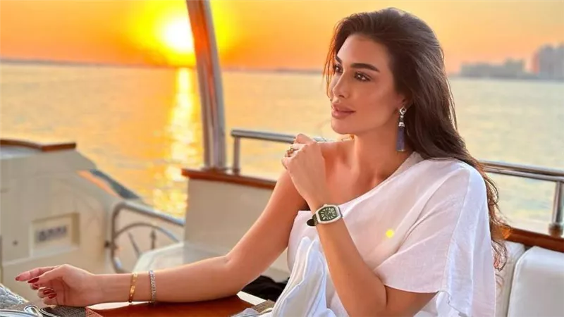ياسمين صبري لـ خبر أبيض : أجسد دور دكتورة في فيلم البعبع وlife coach في أبو نسب وsuper hero في دليلة