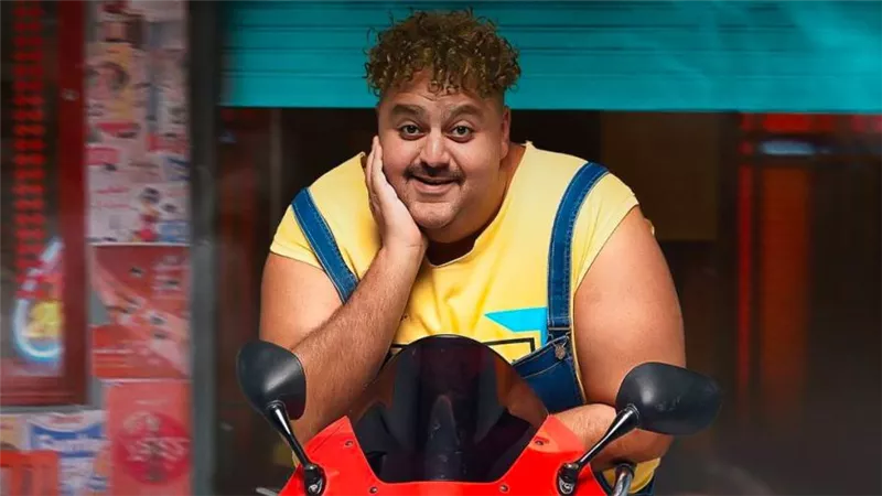 فيلم ابن الحاج أحمد لـ شيكو يحصد 10 ملايين جنيه إيرادات فى 8 أيام عرض