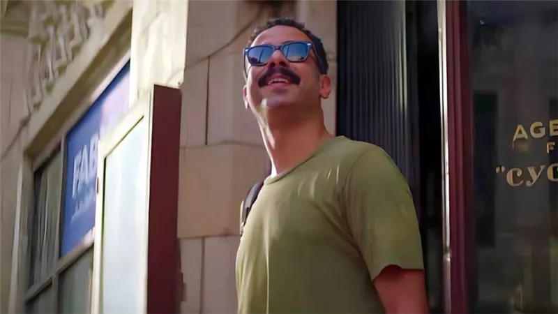 هكذا يظهر محمد فراج فى فيلم ڤوي ڤوي ڤوي والعرض بعد عيد الأضحى