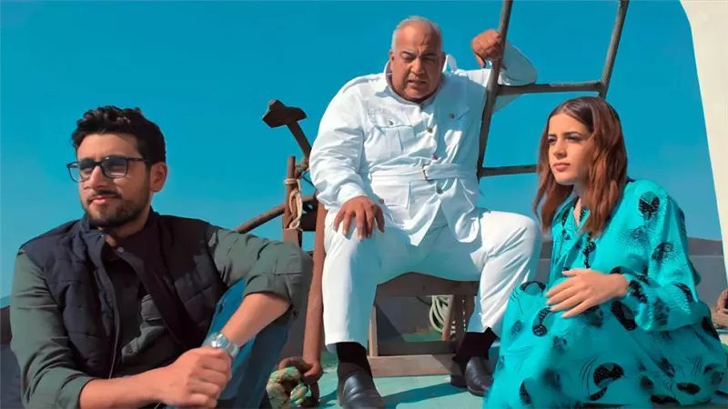 فيلم الصف الأخير لـ بيومي فؤاد وتيام مصطفى قمر يحقق 15 ألف جنيه إيرادات في أول ليلة عرض
