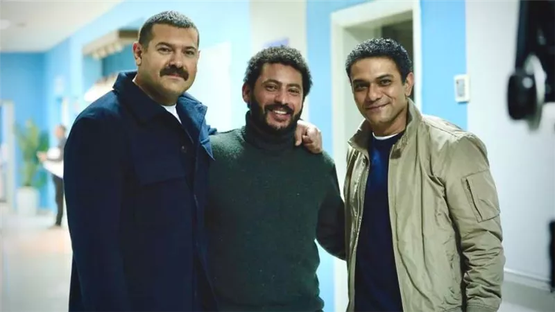 محمد سلامة : نفكر في تقديم جزء ثان من الكتيبة 101 وقرارنا بعد العيد 
