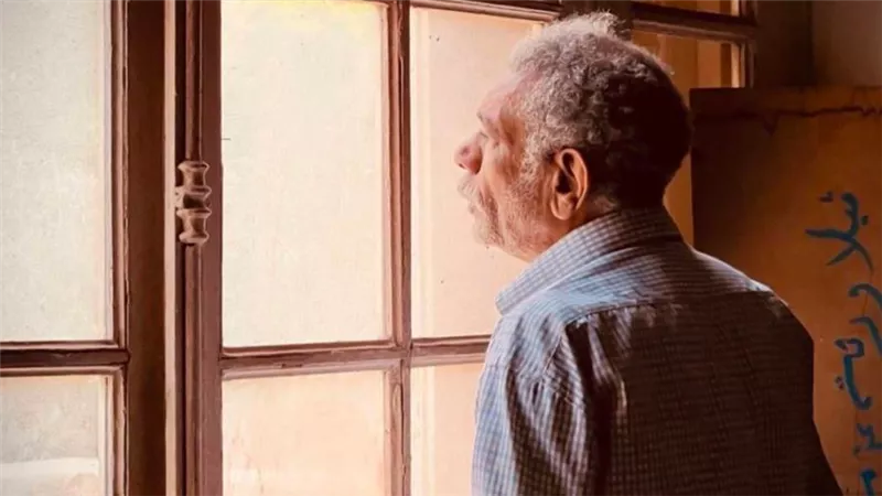 كل ما تريد معرفته عن فيلم 19 ب بطولة سيد رجب قبل عرضه غداً بالسينمات
