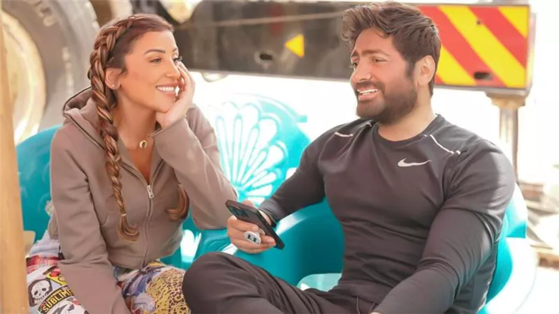 دينا الشربيني تجسد دور مدرسة في فيلم تاج مع تامر حسني والعرض في عيد الأضحى