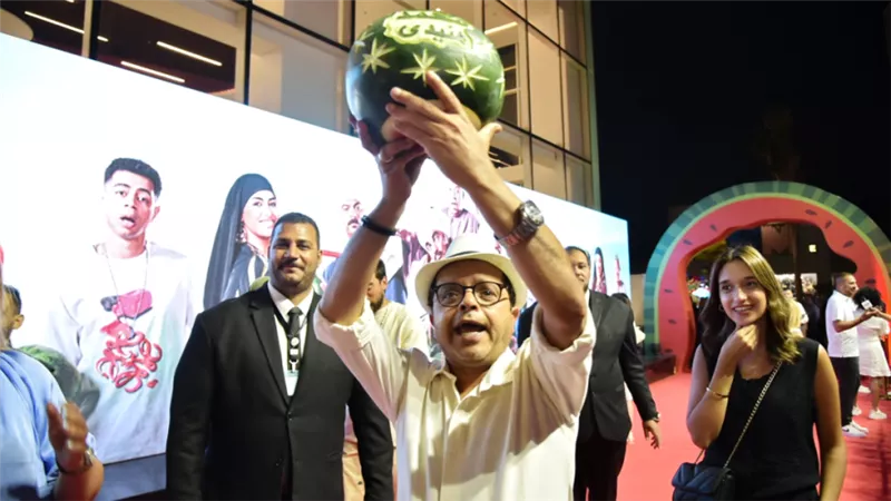 بالبطيخ : هنيدي وغادة عادل ونجوم مرعي البريمو في العرض الخاص للفيلم