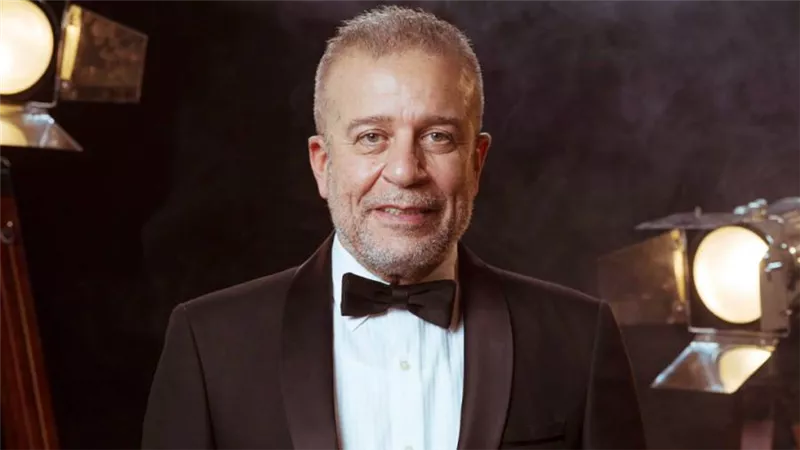 شريف منير : أنتهي من فيلم ليه تعيشها لوحدك بعد أيام والعرض في مهرجاني الجونة والبحر الأحمر