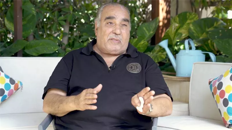 بالفيديو .. بعيدًا عن الفن : إعرف رحلة الحاج سيد صادق فى مجال التجارة