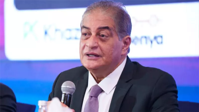 أسامة كمال : 