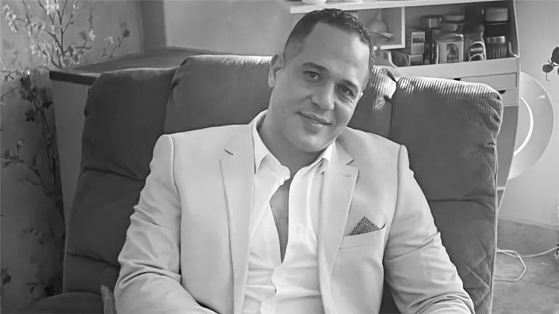 خارج عن القانون في شماريخ وضابط في حرب نفسية .. شخصيات مصطفى درويش قريباً