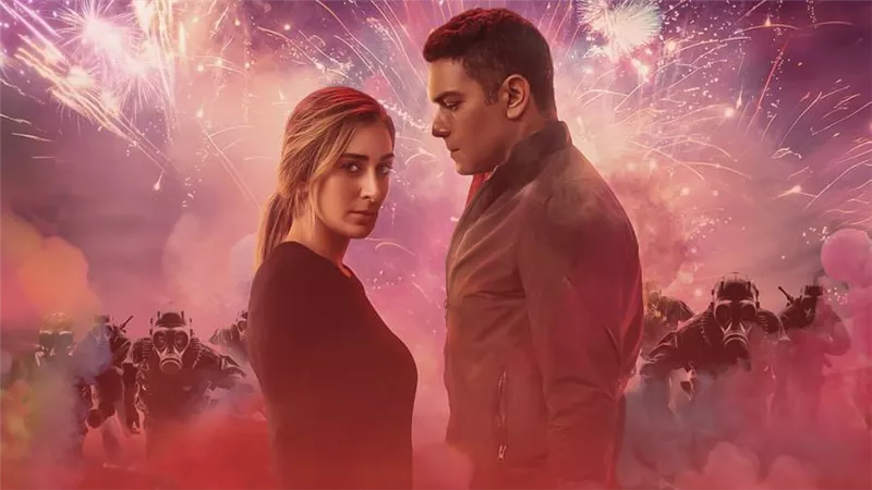 نجوم فيلم شماريخ يحتفلون بالعرض الخاص يوم 6 ديسمبر فى 6 أكتوبر