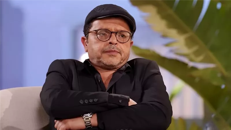 محمد هنيدي : أنا أب كويس وهبطل تدخين خلال شهرين 