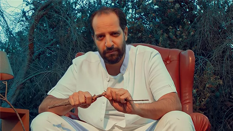 أنباء عن خروج مسلسل مذكرات نشال بطولة أحمد أمين من سباق رمضان 2025