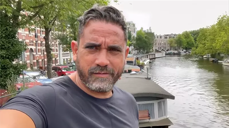 أمير كرارة يؤجل مسلسل أعراض انسحاب ويستعد لمسلسل بعنوان ظروف غامضة