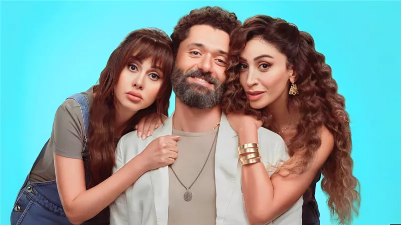 طرح البوستر الرسمي لفيلم الهنا اللي أنا فيه والعرض 18 ديسمبر المقبل