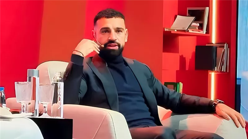 محمد صلاح : عانيت كثيراً فى بداياتى ولا يوجد فرق بين اللاعبين العرب والأوروبيين