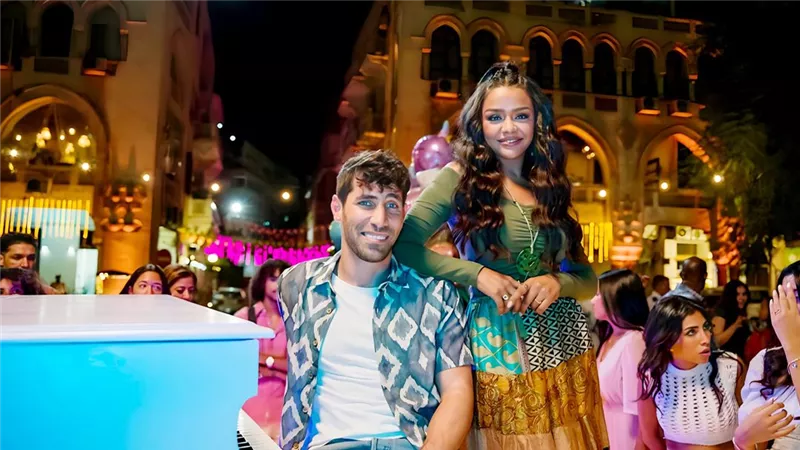 أغنية ما تيجي سكة لـ عزيز مرقة وأسماء أبو اليزيد تحقق 30 ألف مشاهدة فى أقل من 24 ساعة 