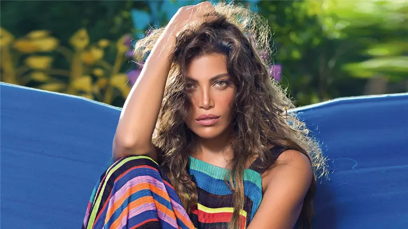 ريهام حجاج تتناول سلبيات السوشيال ميديا في مسلسلها أثينا رمضان 2025