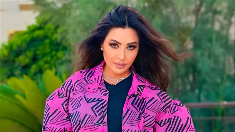 لطيفة توقف العمل علي أغاني ألبومها الجديد بسبب وفاة شقيقها