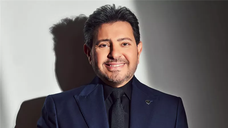 جهازه الهضمي توقف بالكامل.. تفاصيل الحالة الصحية الحرجة لهاني شاكر في باريس