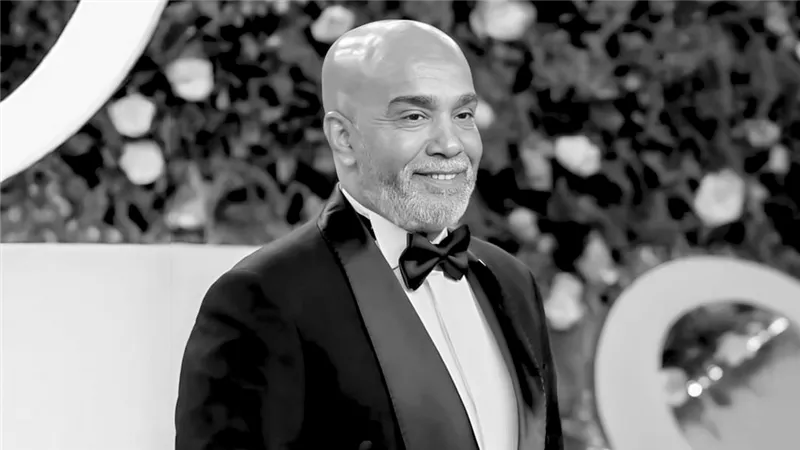 من شيال أسمنت إلى معهد فنون مسرحية.. الأيام الصعبة في رحلة سليمان عيد