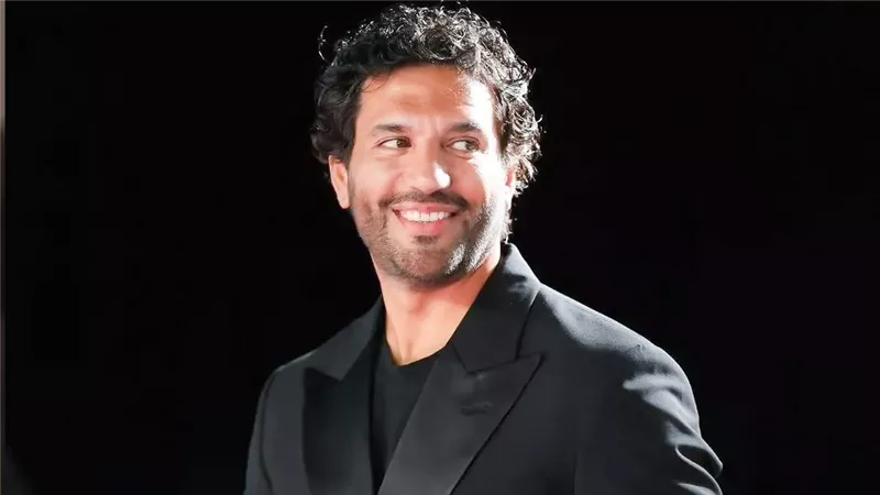 حسن الرداد لـ خبر أبيض: شخصيتي فى فيلم طه الغريب لا تشهبني والعرض قريبا