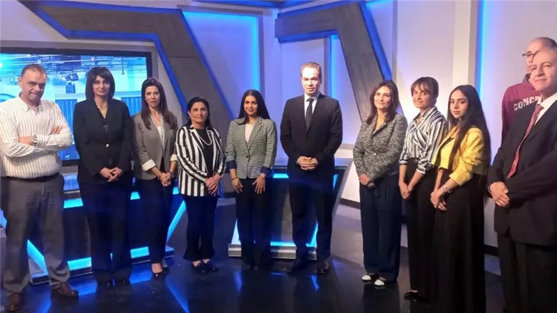 أحمد المسلماني يتفقد استوديو قناة النيل الدولية بعد تطويره 