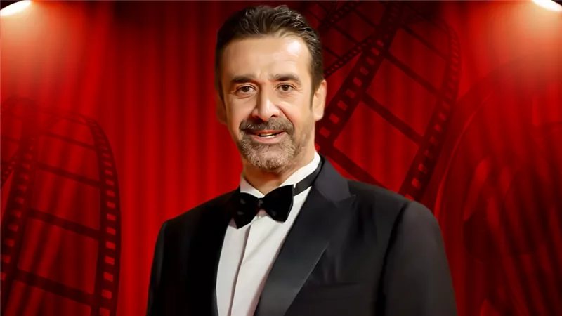 كريم عبدالعزيز 