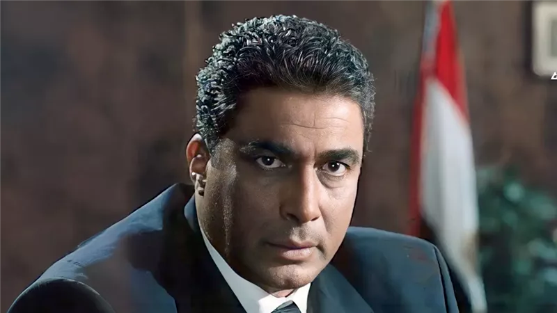 «الضربة الجوية» .. حلم أحمد زكي الأخير الذي لم يكتمل
