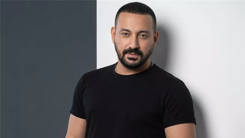 عرض مسلسل «محمود الطيار» بطولة دياب الشهر المقبل